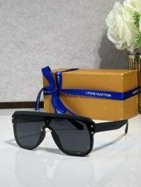 Picture of Louis Vuitton Sunglasses _SKUfw77097977fw
